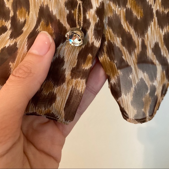 DOLCE & GABBANA leopard print sheer button up top S - Picture 6 of 12